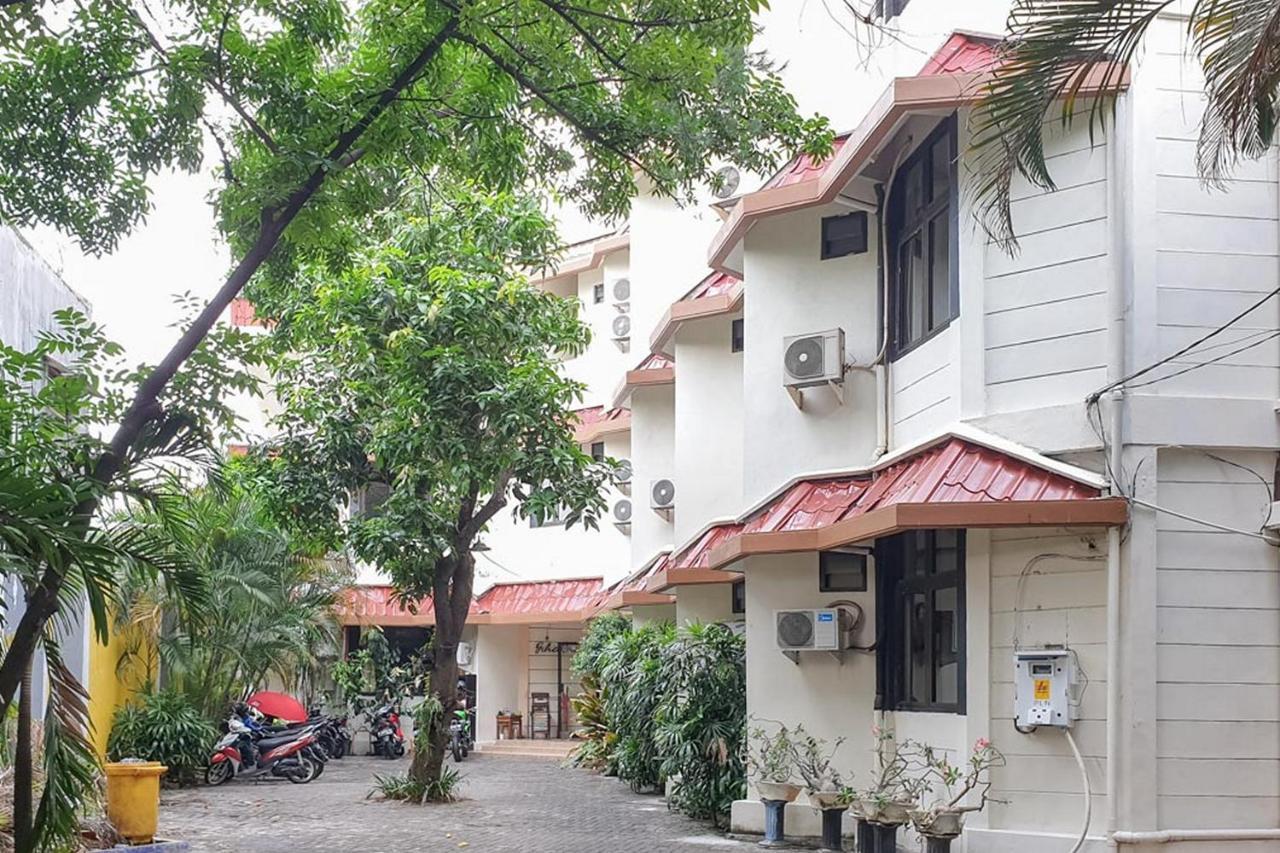 Graha Ara Homestay Syariah Rsud Dr Soetomo Surabaya Mitra Reddoorz Exteriér fotografie