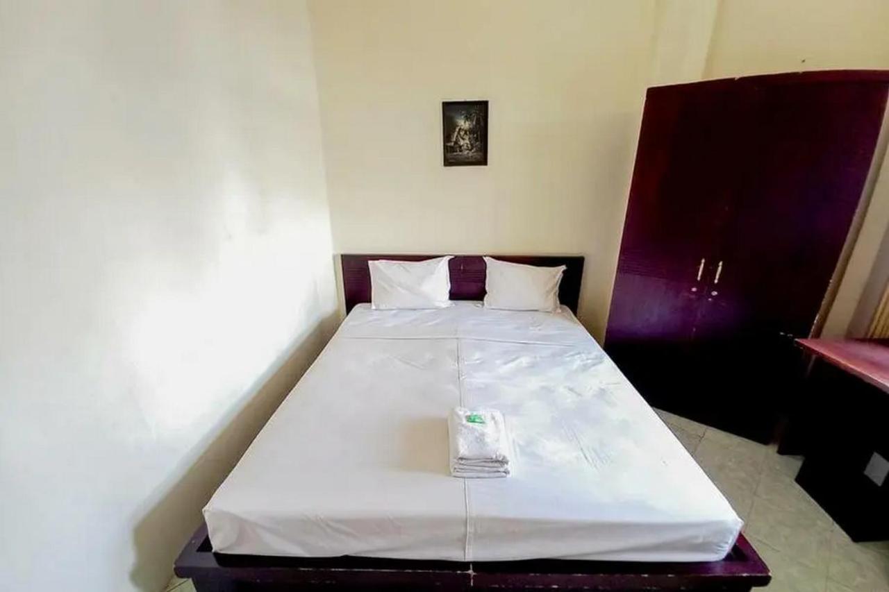 Graha Ara Homestay Syariah Rsud Dr Soetomo Surabaya Mitra Reddoorz Exteriér fotografie