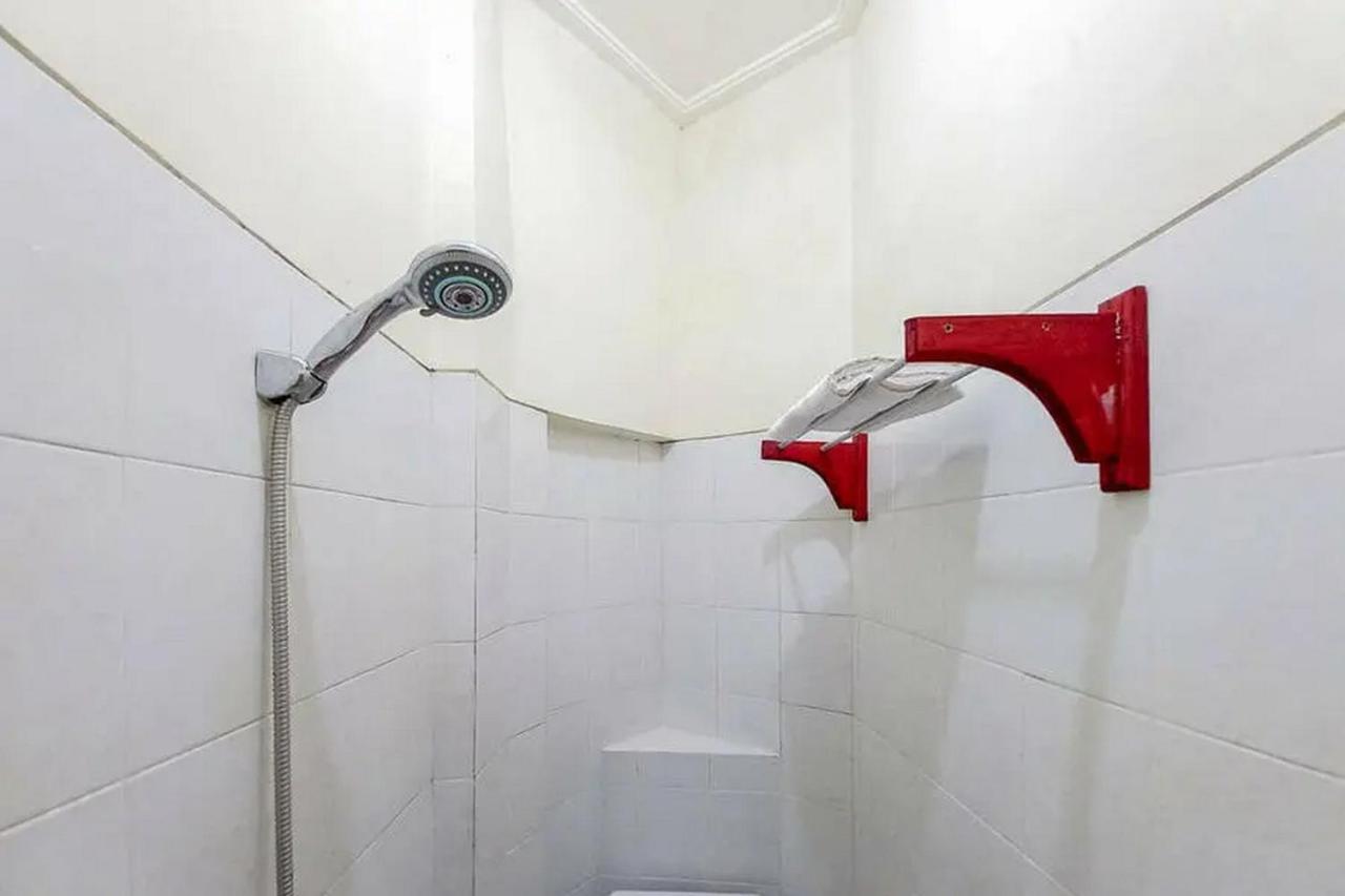 Graha Ara Homestay Syariah Rsud Dr Soetomo Surabaya Mitra Reddoorz Pokoj fotografie
