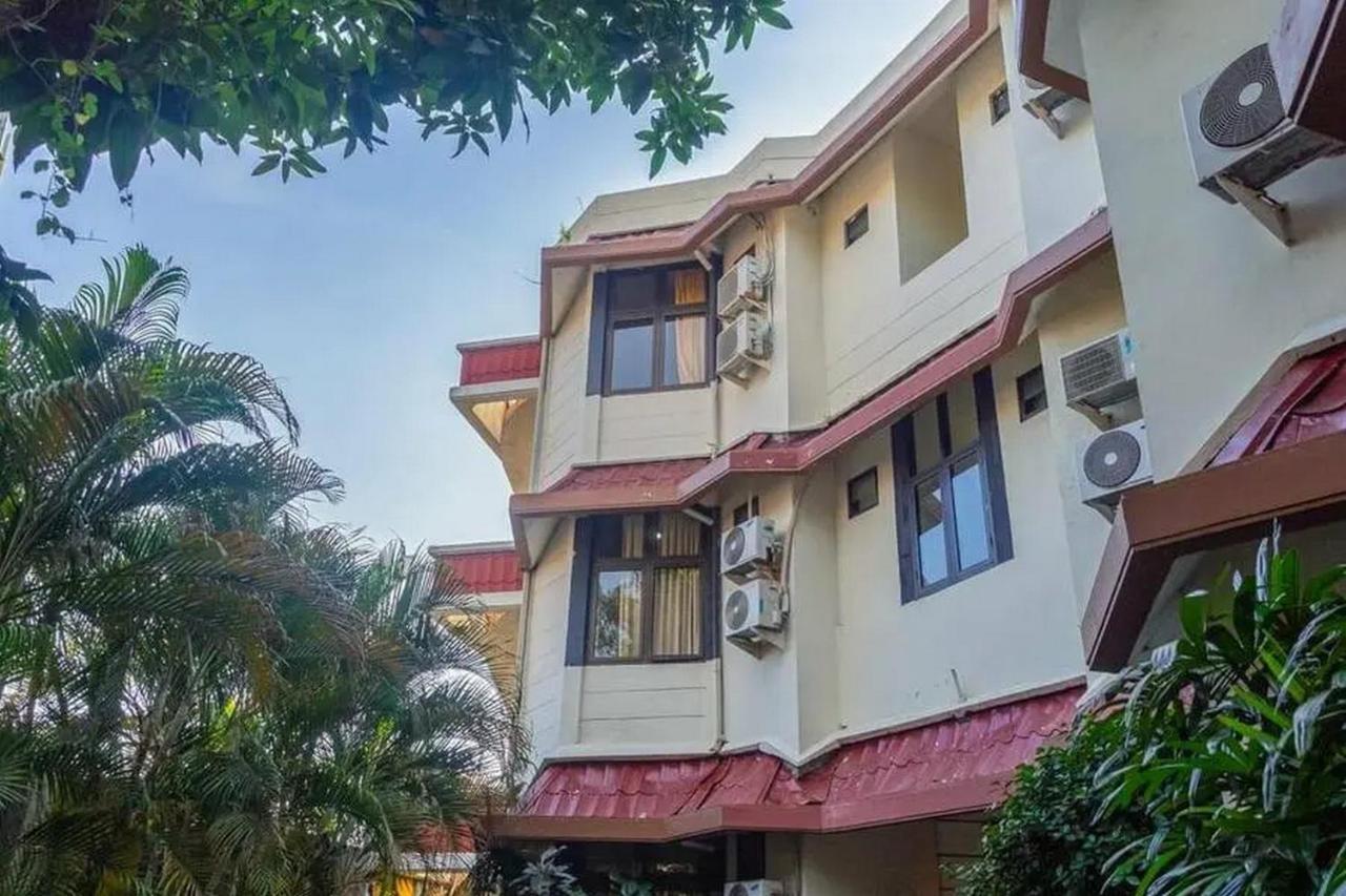 Graha Ara Homestay Syariah Rsud Dr Soetomo Surabaya Mitra Reddoorz Exteriér fotografie